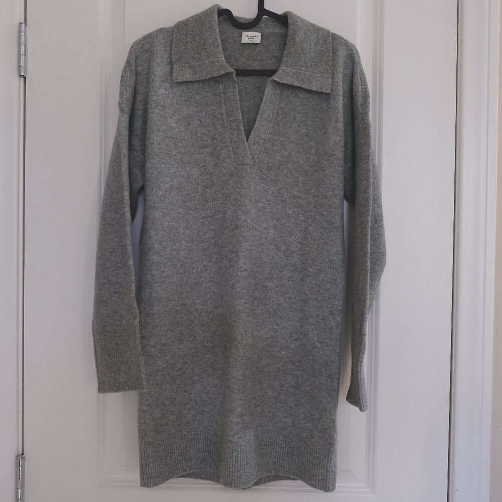 A&F Long-Sleeve Collared Mini Sweater Dress (XSP)